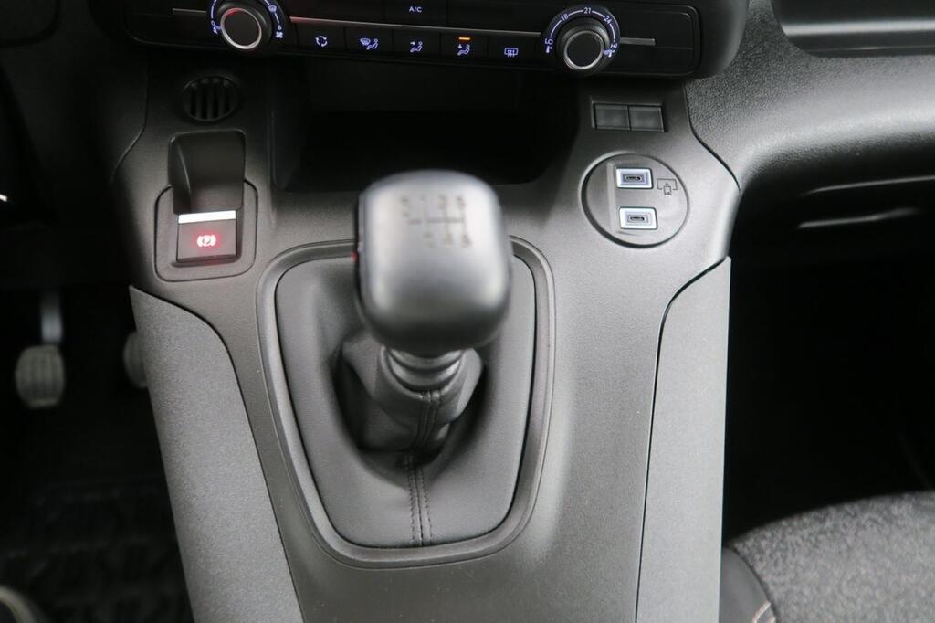 Peugeot Rifter 1.5 BLUEHDI 100CV ALLURE BUSINESS STD 4P
