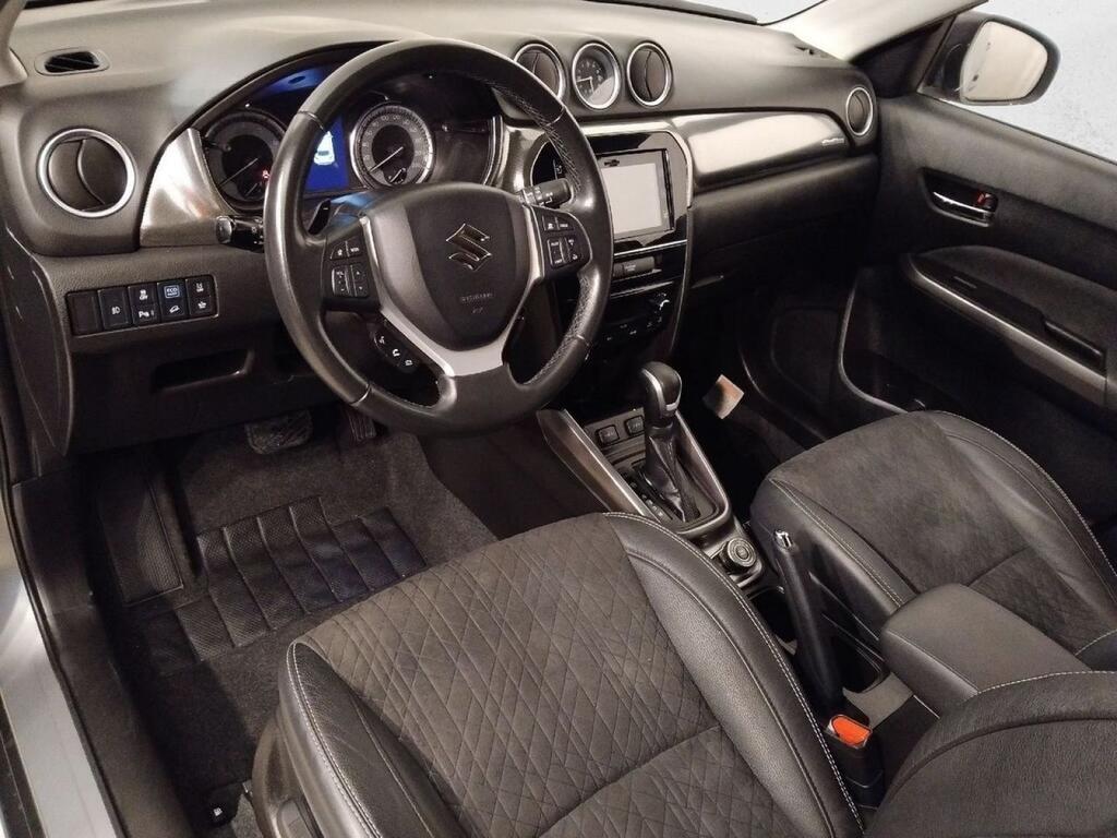 Suzuki Vitara 1.5 GLX 4WD Strong Hybrid Auto 16