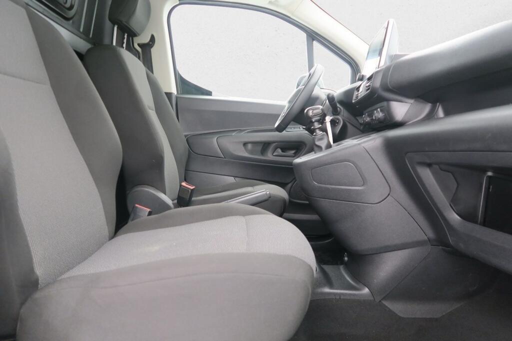 Peugeot Partner FG 1.5 BLUEHDI 100 STANDARD 4P 600KG 18