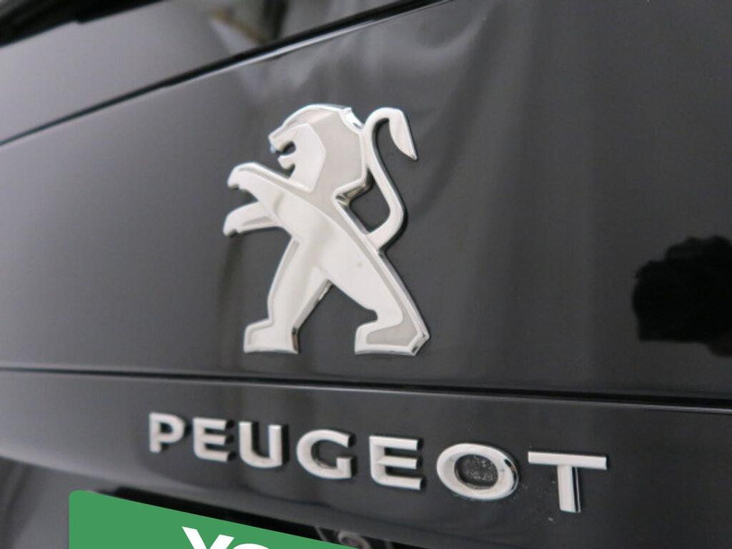 Peugeot Traveller Business BlueHDi 120 S&S 6 Vel MAN Long 17