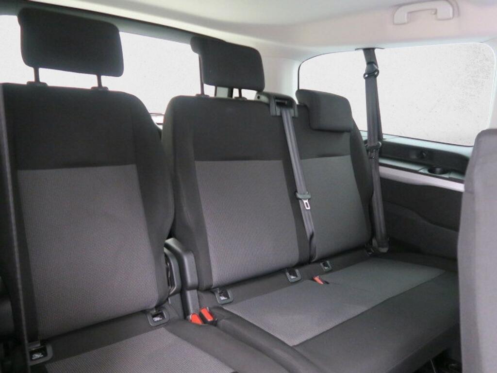 Peugeot Traveller Business BlueHDi 120 S&S 6 Vel MAN Long 8
