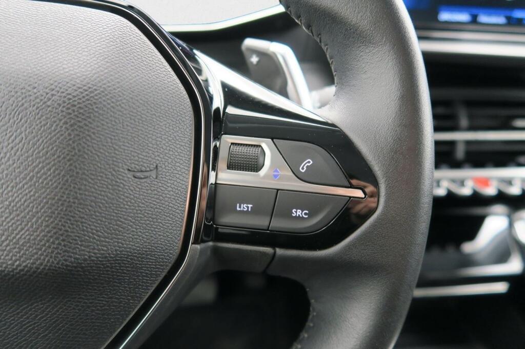 Peugeot 208 PureTech 73kW (100CV) EAT8 Allure Pack 16