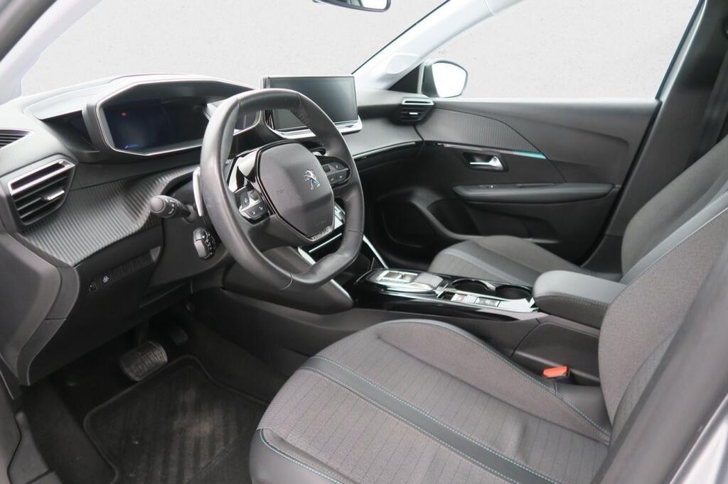 Peugeot 208 PureTech 73kW (100CV) EAT8 Allure Pack 10