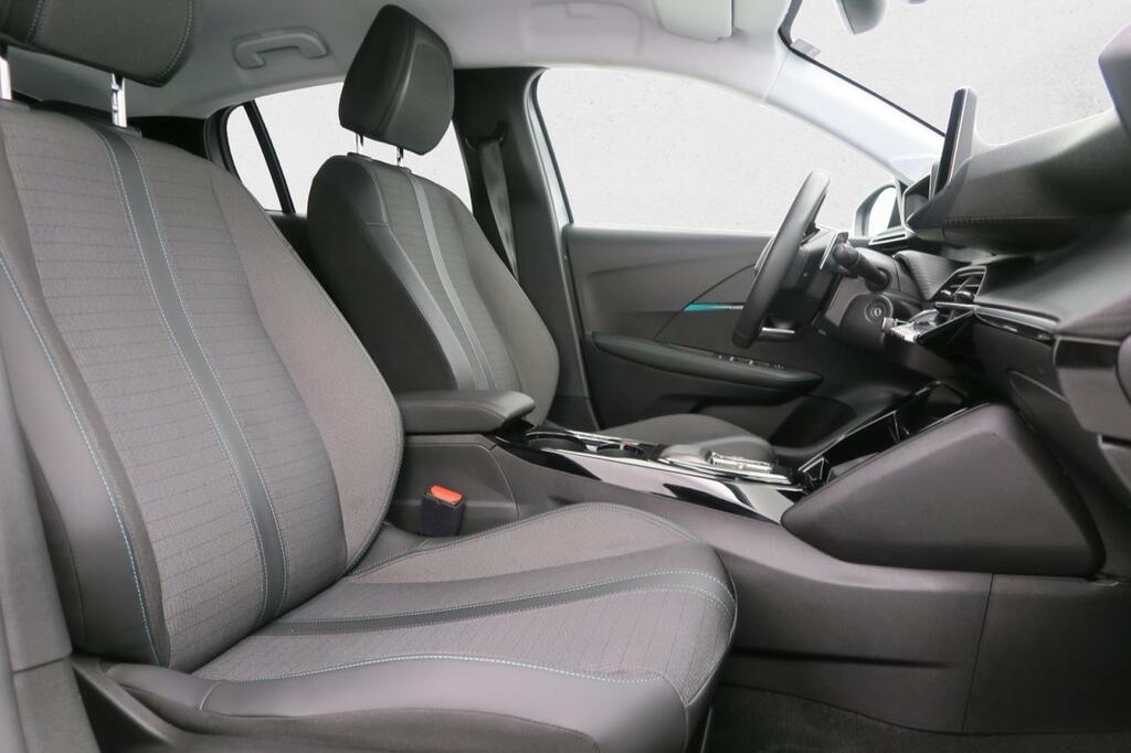 Peugeot 208 PureTech 73kW (100CV) EAT8 Allure Pack 19