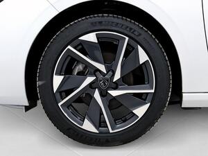 Peugeot 308 5P Allure Pack PureTech 130 S&S EAT8 7