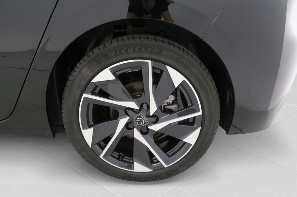 Peugeot 308 5P Allure Pack PureTech 130 S&S EAT8