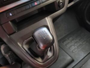 Peugeot Traveller Business 1.5 BlueHDi 88KW (120) Standard 24
