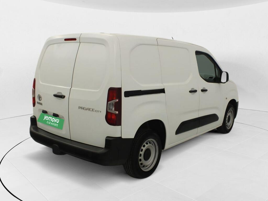 Toyota Proace City FG 1.5D 102 CV MWB 4P 2