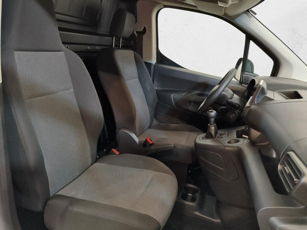 Toyota Proace City FG 1.5D 102 CV MWB 4P