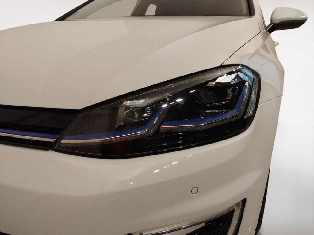 Volkswagen Golf e-Golf ePower 100 kW (136CV) 9