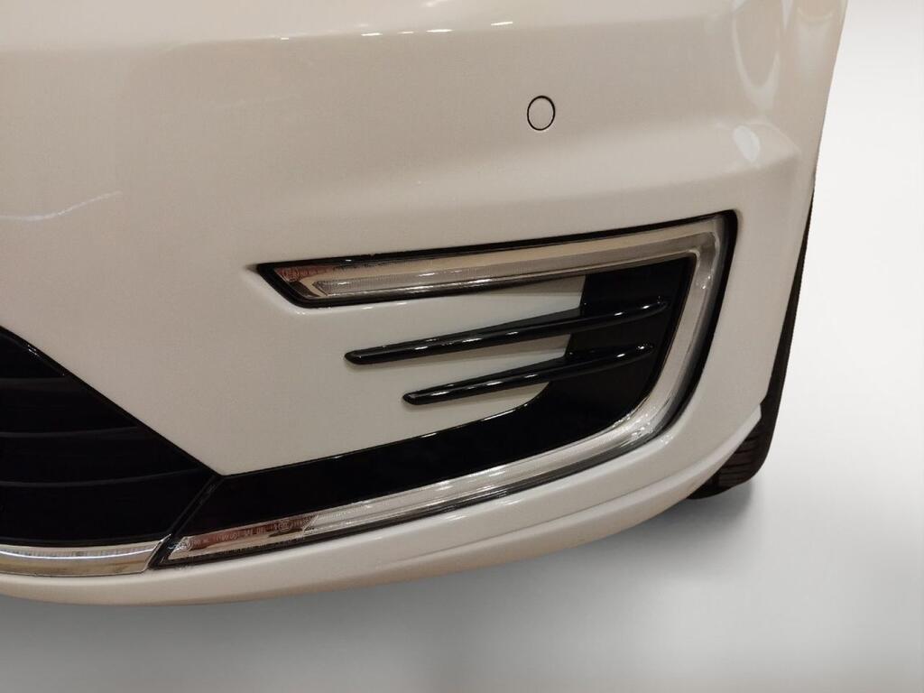 Volkswagen Golf e-Golf ePower 100 kW (136CV) 10