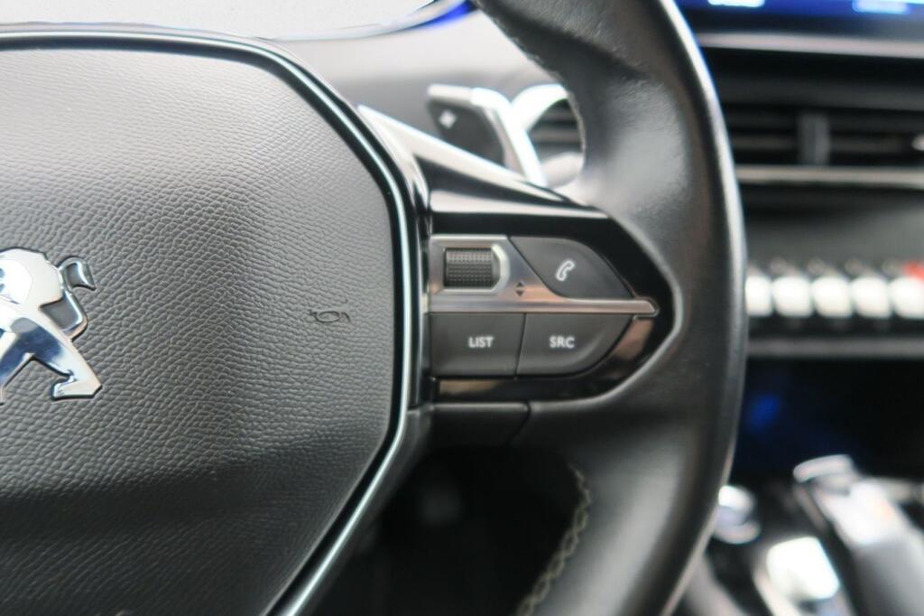 Peugeot 5008 1.2 PureTech 96KW S&S Allure Pack EAT8 21