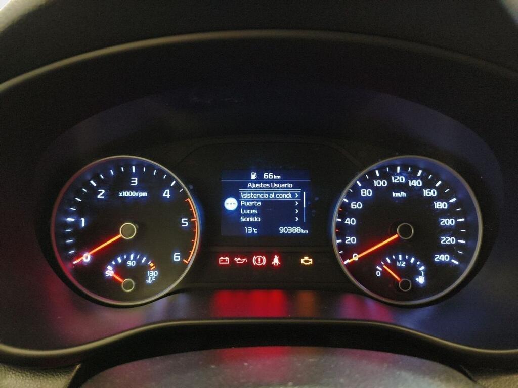 Kia Sportage 1.6 MHEV Drive 100kW (136CV) 4x2 17