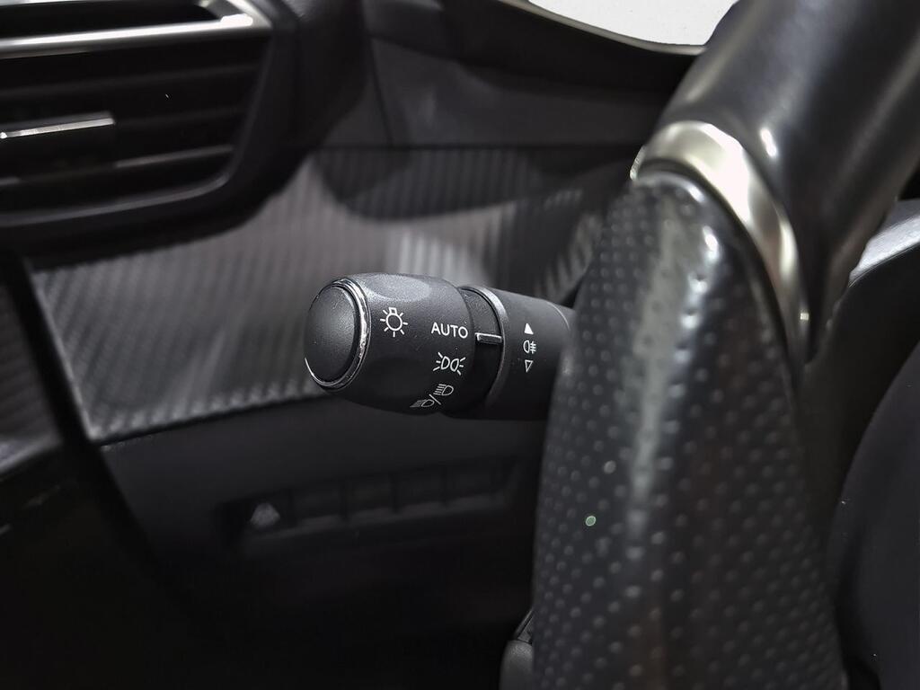 Peugeot 208 GT HYBRID 100 eDCS6 14