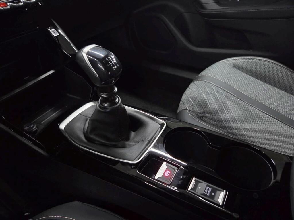 Peugeot 2008 Allure Turbo 100 S&S 6 Vel MAN