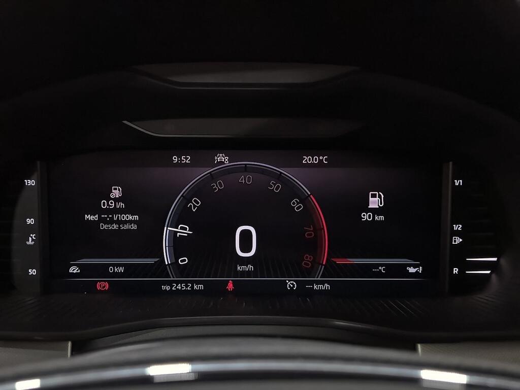 Skoda Kamiq 1.0 TSI 70kW (95CV) Emotion 11