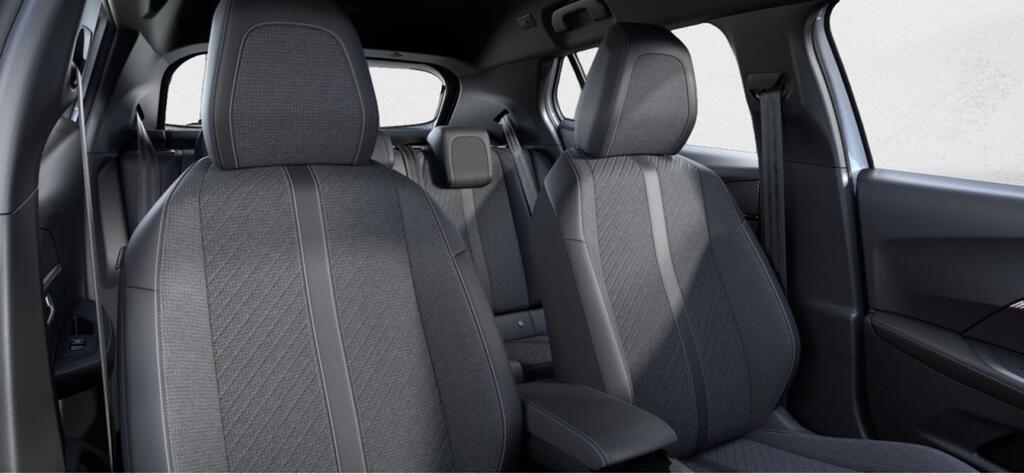 Peugeot 2008 SUV 1.2 PURETECH 100 S&S ALLURE 100 5P 10