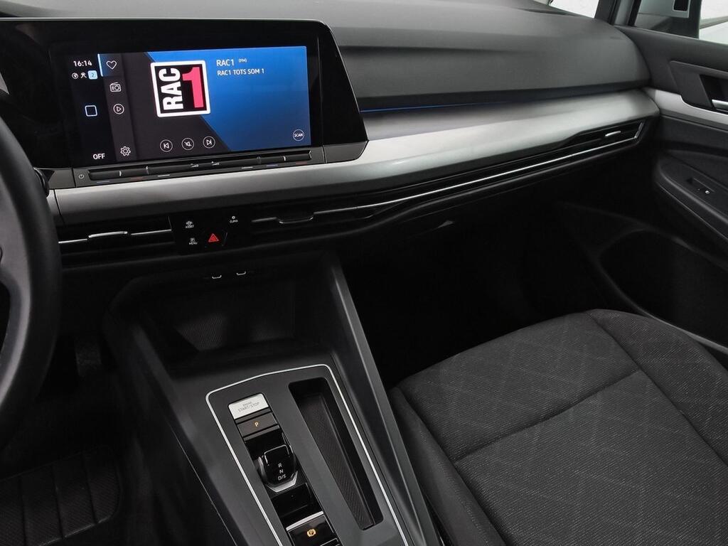 Volkswagen Golf Life 1.0 eTSI 81kW (110CV) DSG Variant 11