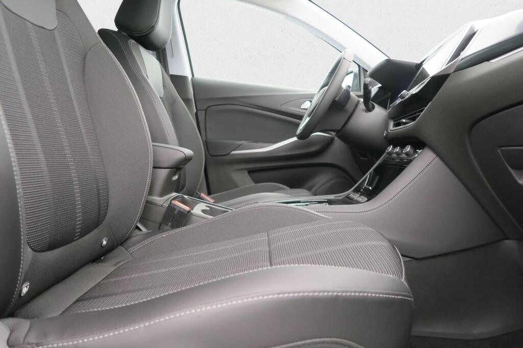 Opel Grandland GS 1.6T Plug-in Hybrid AT8 S/S 4X2 225 C 16