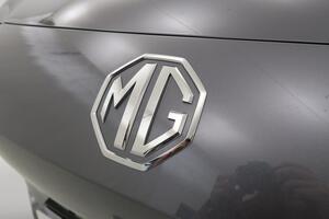 MG S5 MGS5 LUXURY EV 64KWH 231 CV 20