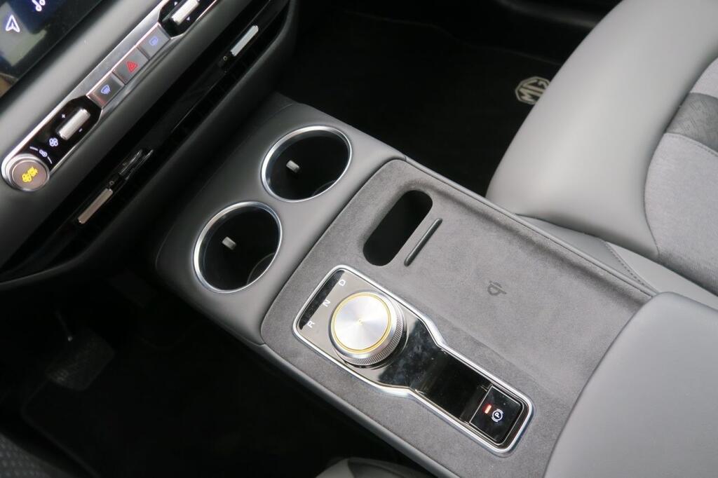 MG S5 MGS5 LUXURY EV 64KWH 231 CV