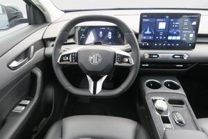 MG S5 MGS5 LUXURY EV 64KWH 231 CV 14