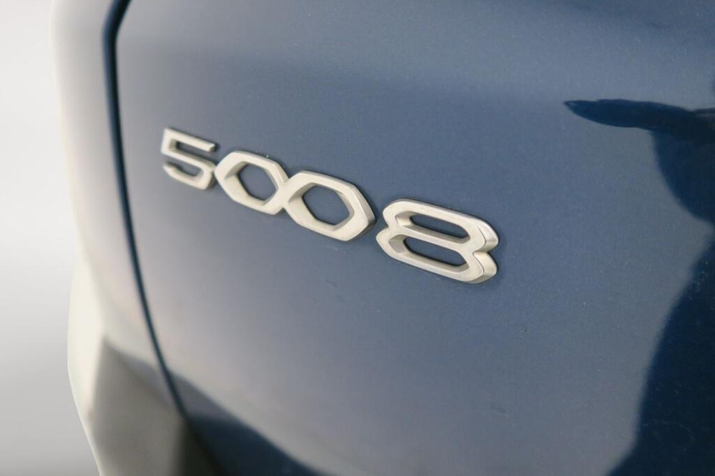 Peugeot 5008 STYLE 1.5 BLUEHDI 130CV S&S 6VEL MAN 5P 7 PLAZAS 18