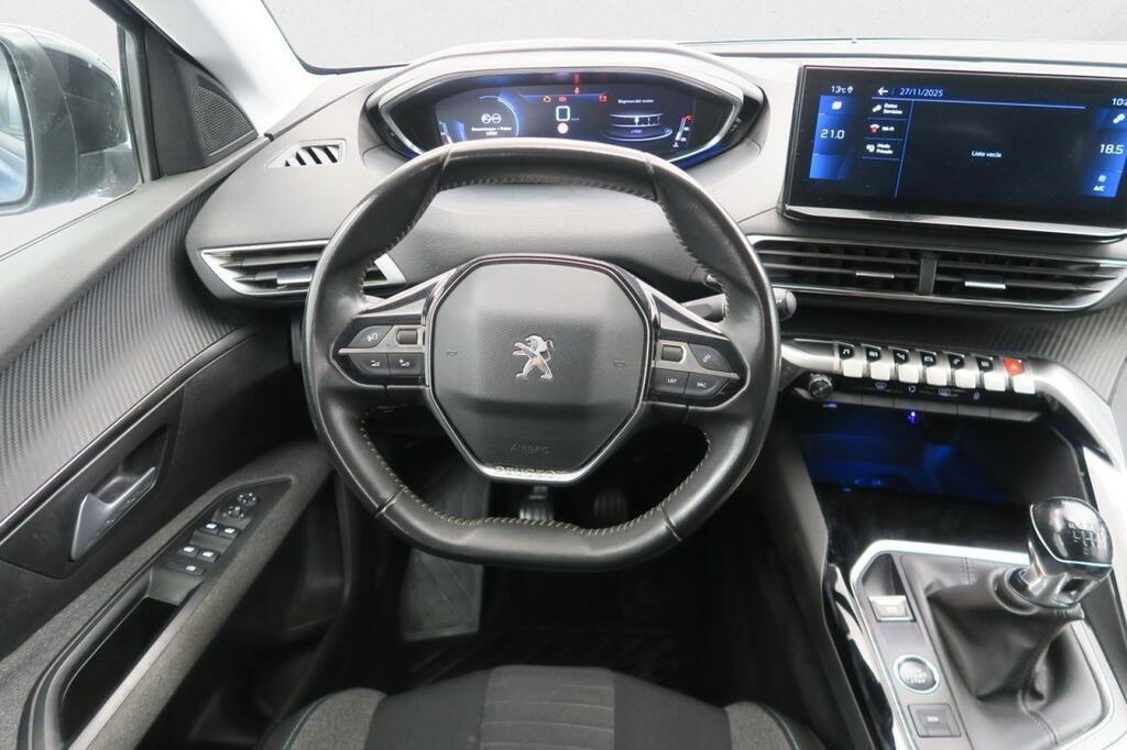 Peugeot 5008 STYLE 1.5 BLUEHDI 130CV S&S 6VEL MAN 5P 7 PLAZAS 12
