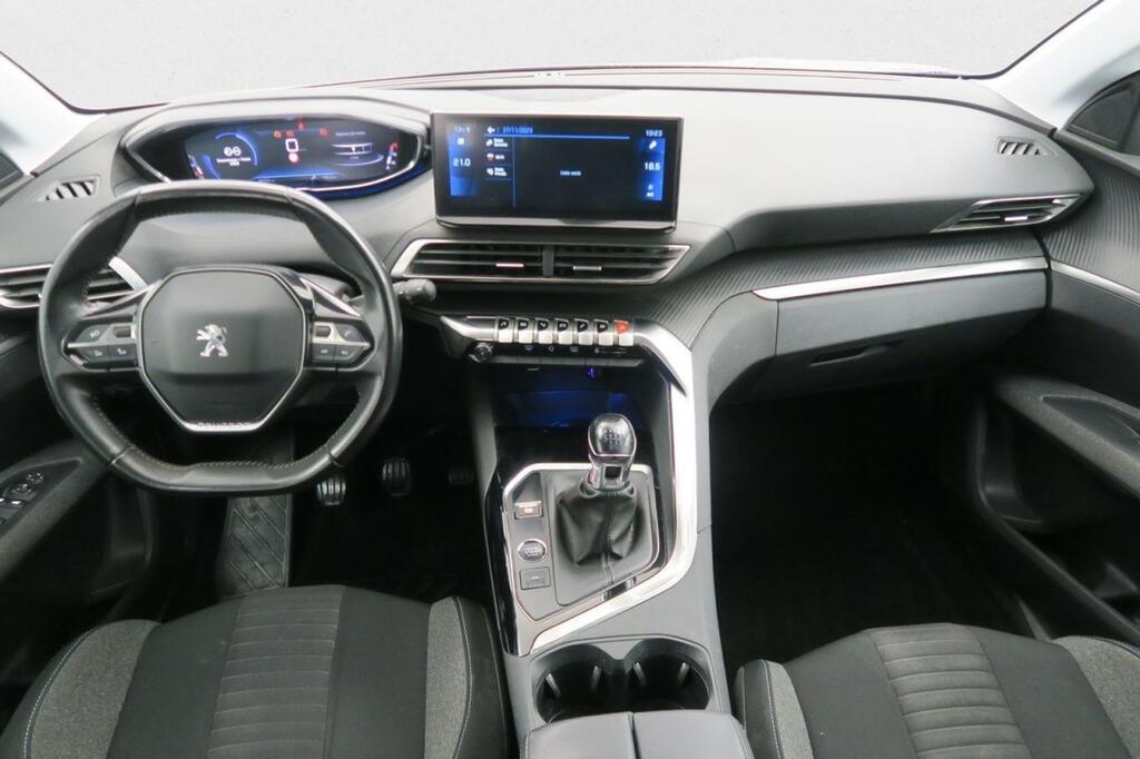 Peugeot 5008 STYLE 1.5 BLUEHDI 130CV S&S 6VEL MAN 5P 7 PLAZAS 13