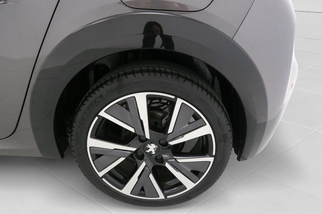 Peugeot 208 GT LINE 1.2 PURETECH 130CV S&S EAT8 5P 25