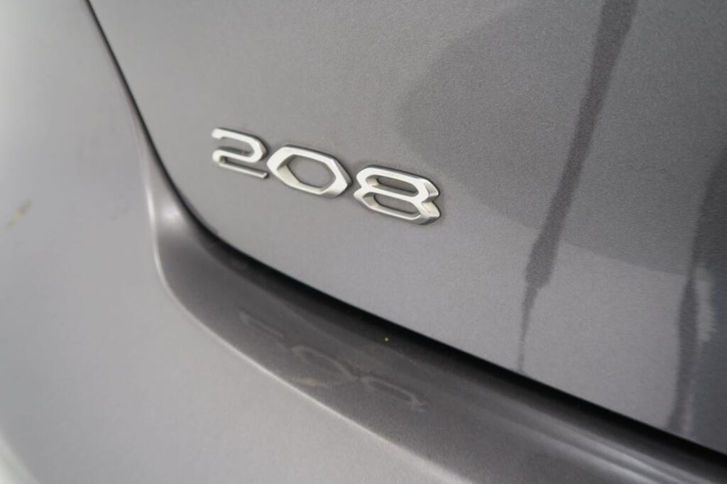 Peugeot 208 GT LINE 1.2 PURETECH 130CV S&S EAT8 5P 20
