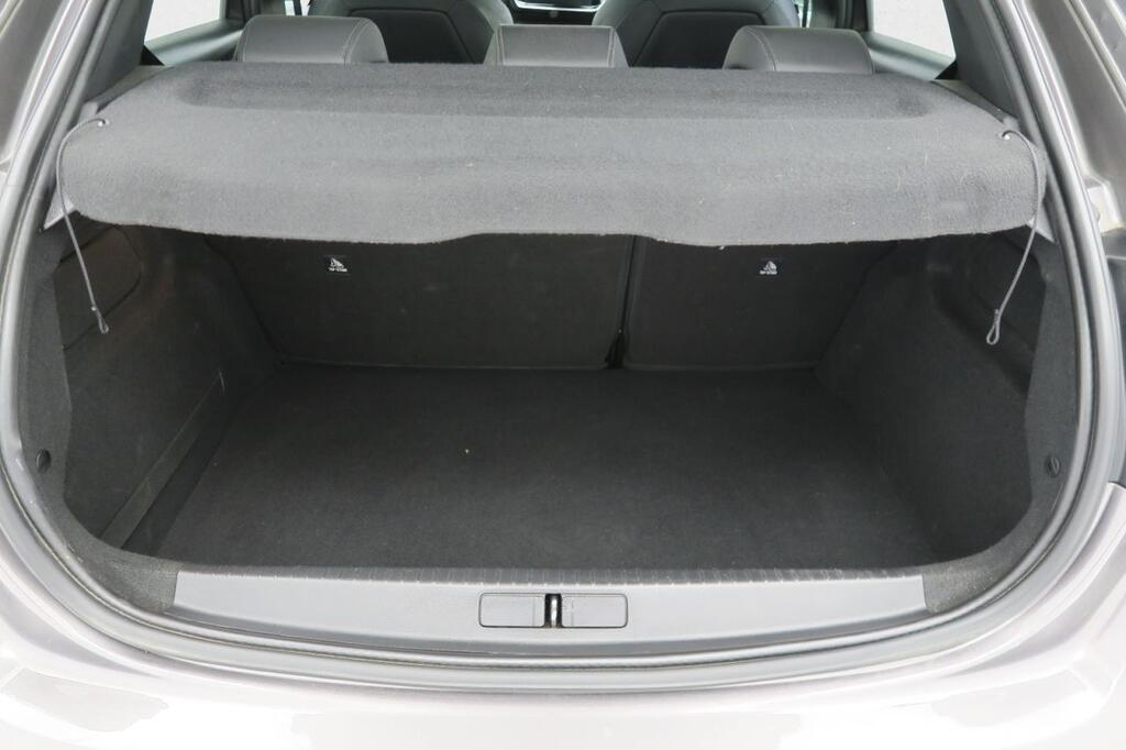 Peugeot 208 GT LINE 1.2 PURETECH 130CV S&S EAT8 5P 19