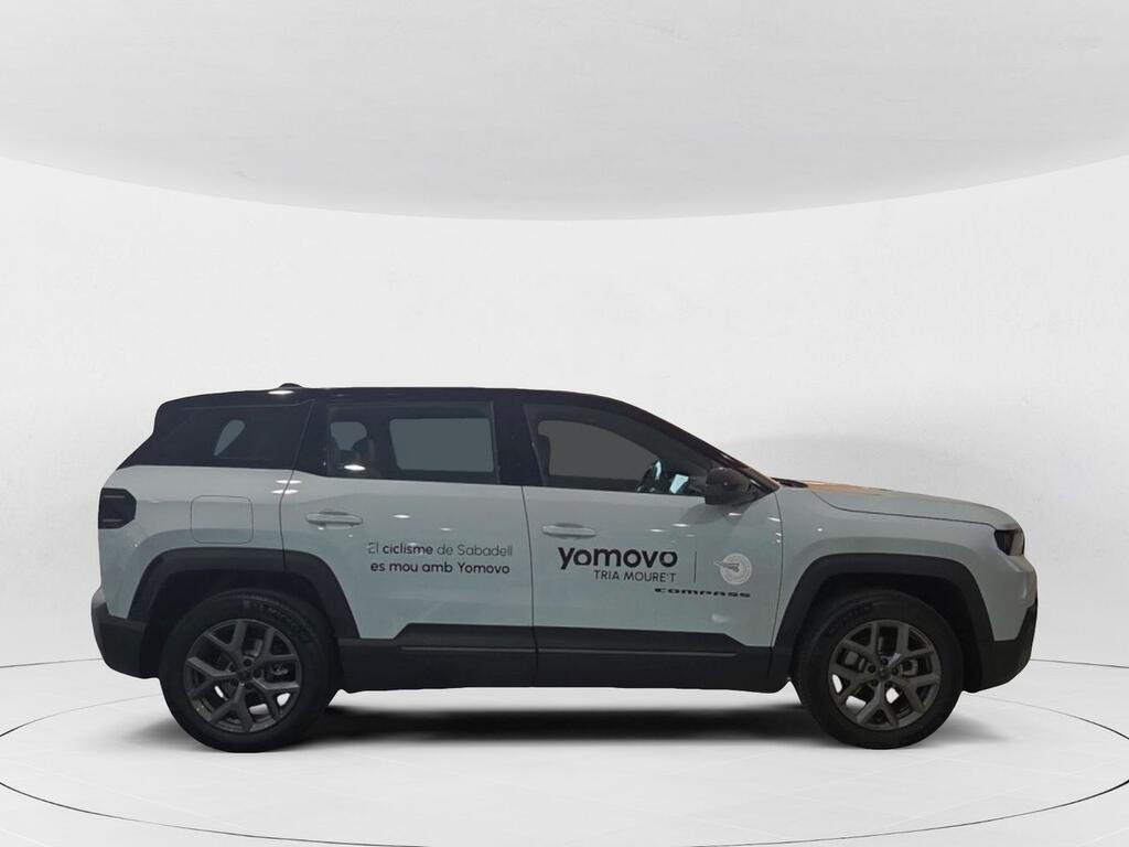 Jeep Compass ALTITUDE 1.2 MHEV DCT 145CV 5P 3