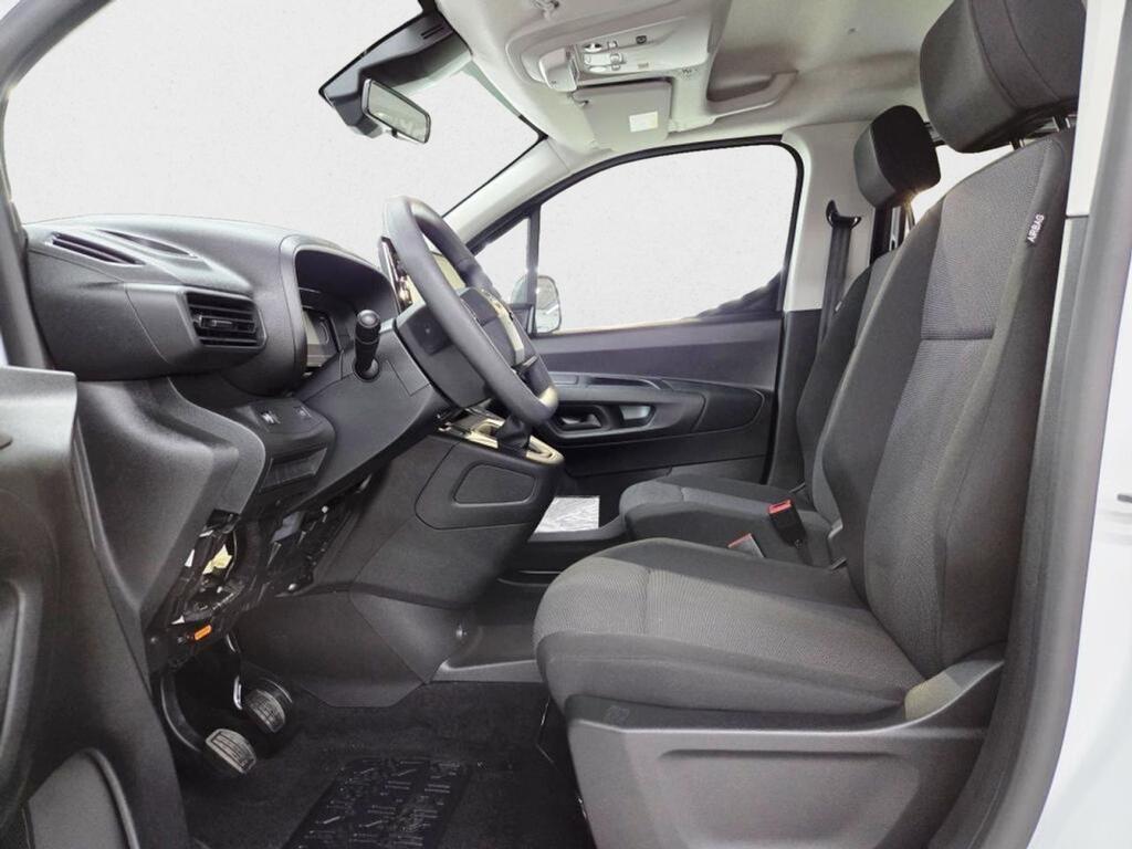 Opel Combo Cargo FURGON EDITION N1 1.5 TD 650KG SWB 100CV S&S MT6 3P 9