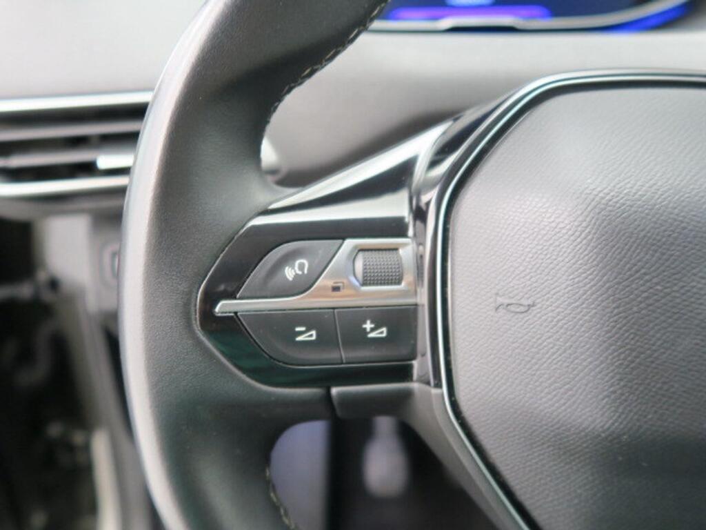Peugeot 3008 ALLURE 1.2 PURETECH 130 CV 5P S&S 9