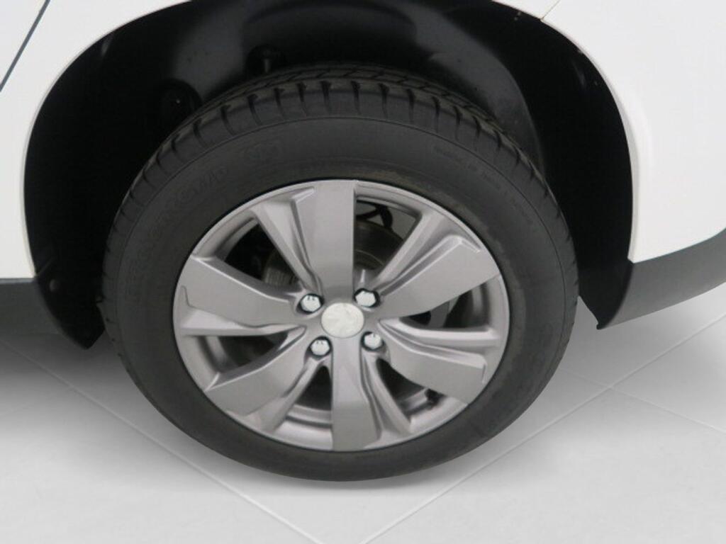 Peugeot 2008 STYLE 1.2 PURETECH 82CV 5P 25