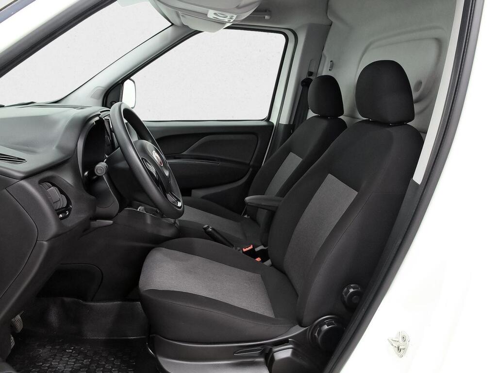 Fiat Doblò 1.6 MJET 90 EUD6 F L1H1 SX 4P 9