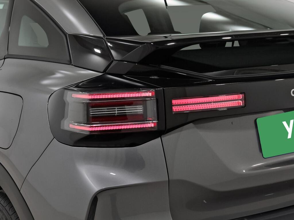 Citroën C4 Hybrid 145 ë-DCS6 Plus