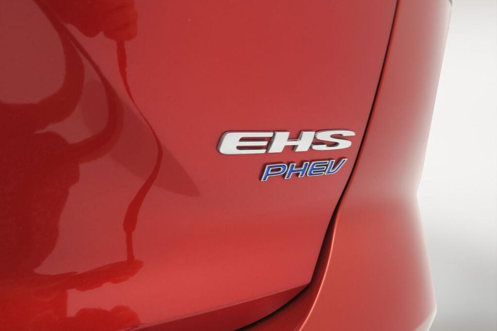 MG HS LUXURY 1.5 PHEV 272 CV 5P 19