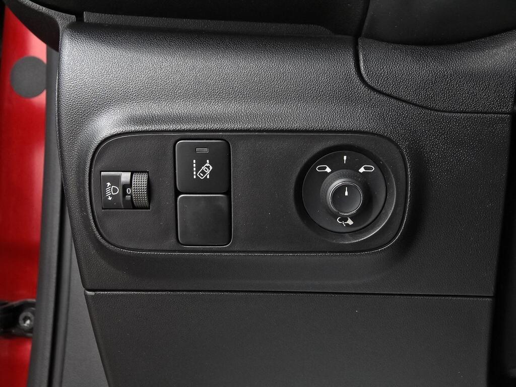 Citroën C3 PureTech 81KW (110CV) S&S SHINE 14