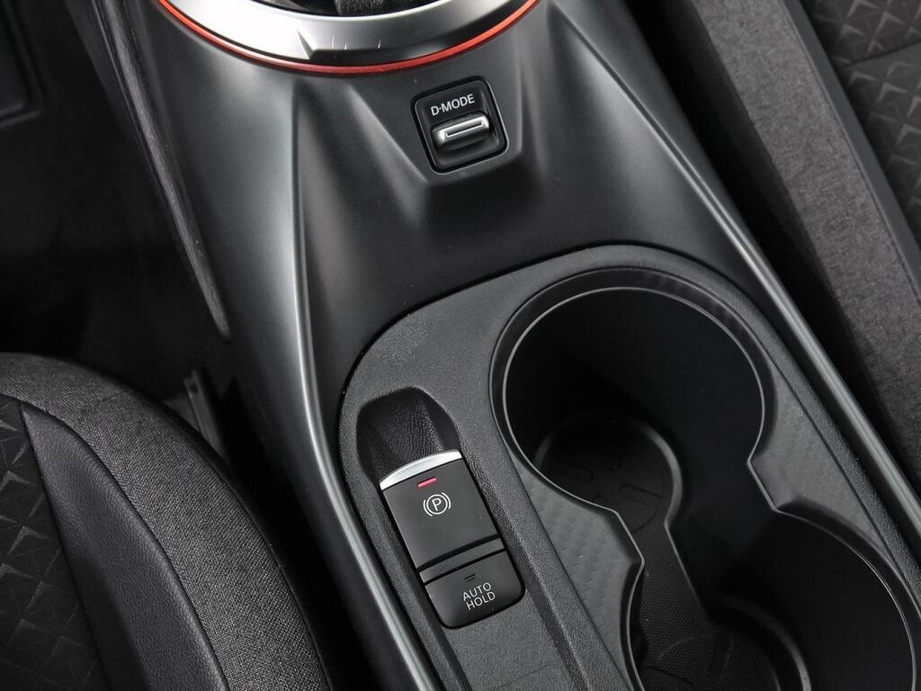 Nissan Juke DIG-T 84 kW (114 CV) DCT 7V N-Connecta