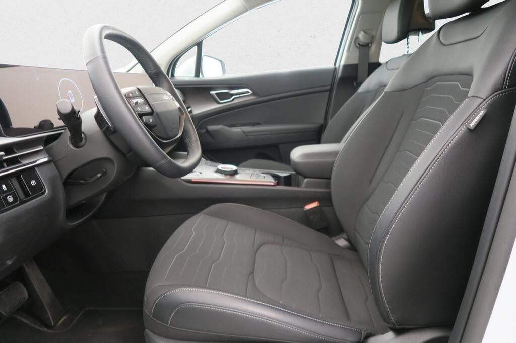 Kia Sportage SUV 1.6 T-GDI HEV TECH AUTO 239 5P 18