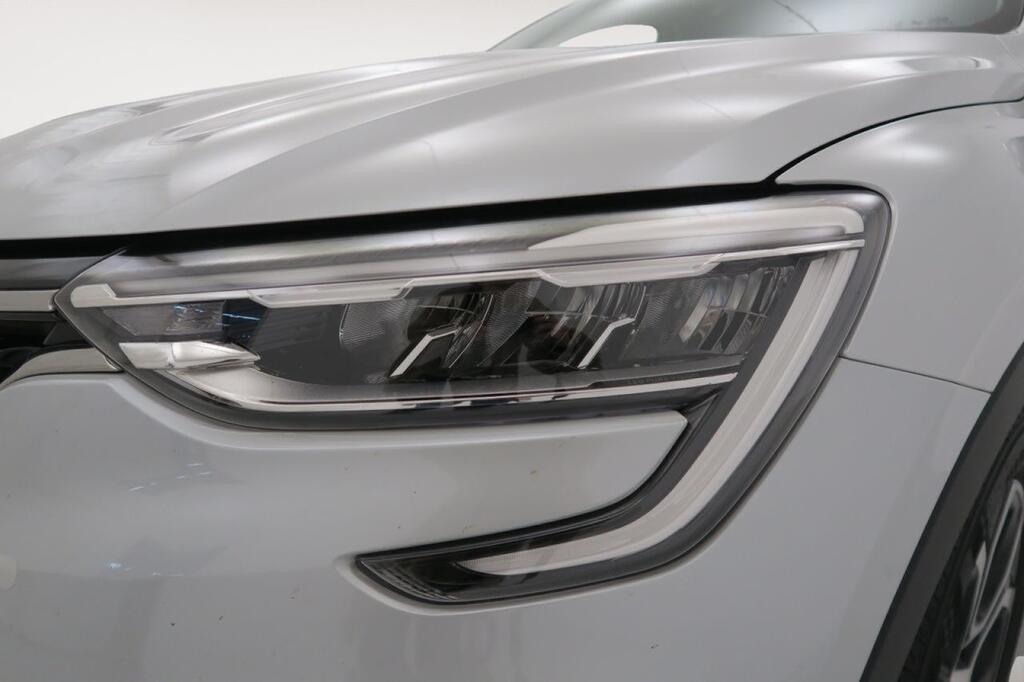 Renault Arkana 1.6 E-TECH ZEN 145 CV 5P 26