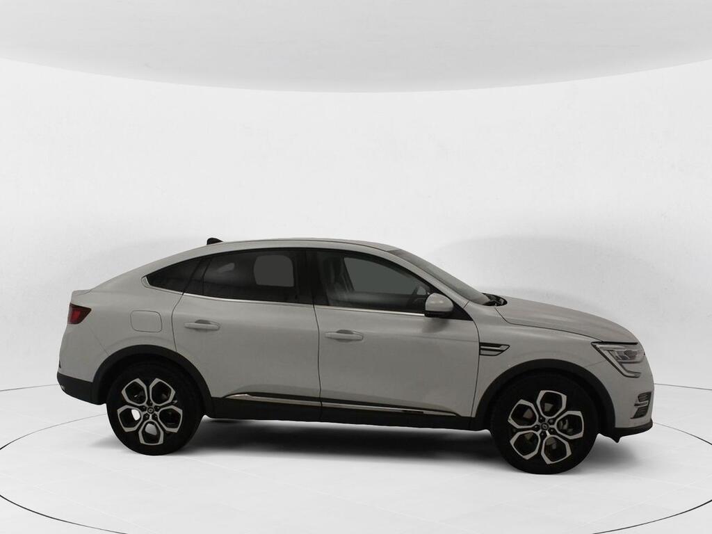 Renault Arkana 1.6 E-TECH ZEN 145 CV 5P 3