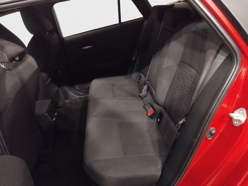 Toyota Corolla 1.8 125H ACTIVE E-CVT TOURING SPORT 13