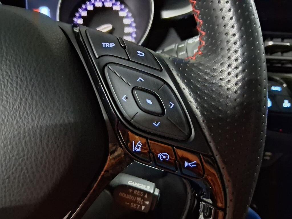 Toyota C-HR 2.0 180H GR Sport 18