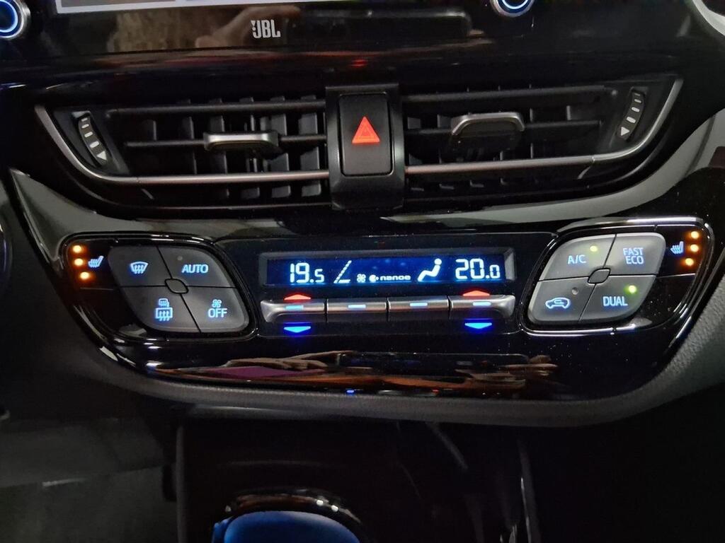 Toyota C-HR 2.0 180H GR Sport 14