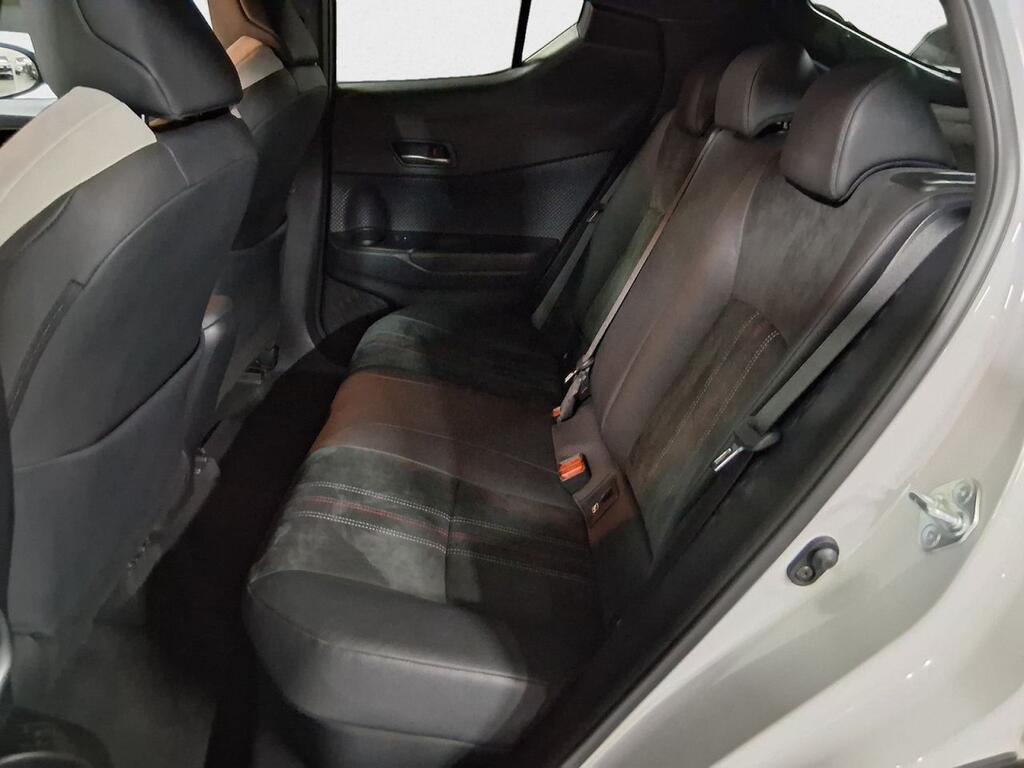 Toyota C-HR 2.0 180H GR Sport 23