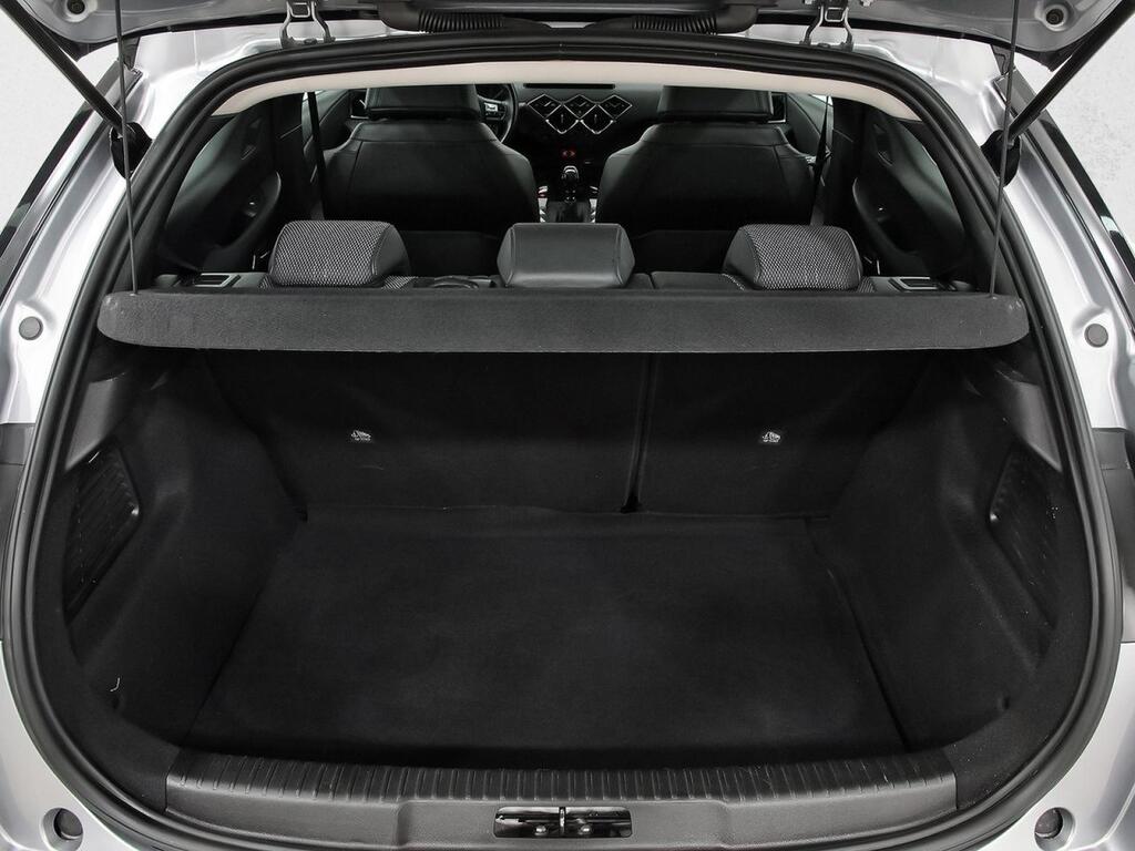DS DS 3 PureTech 74kW (100CV) Bastille 10
