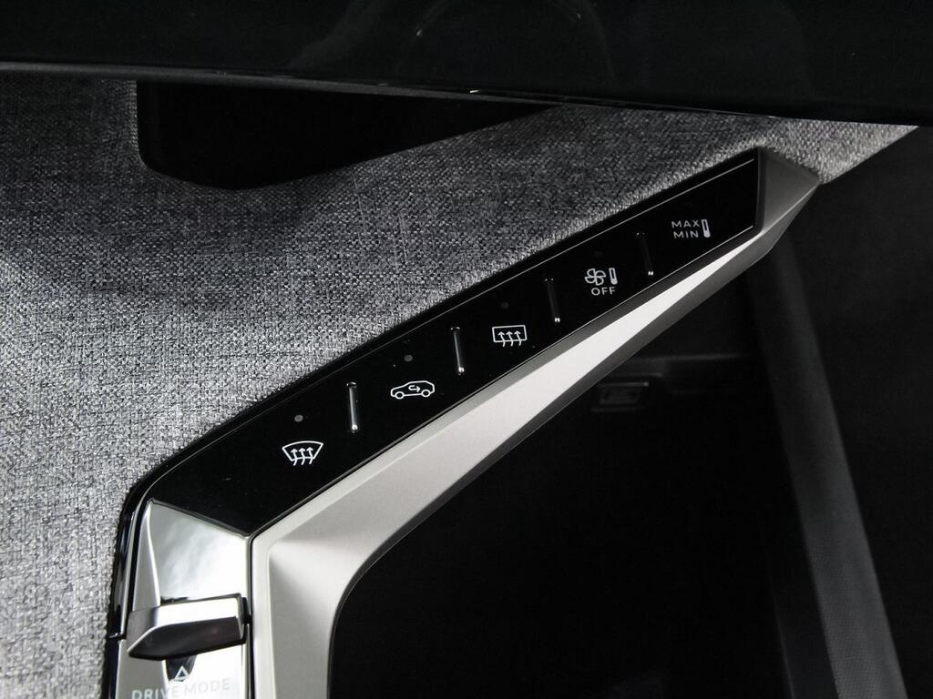 Peugeot 5008 1.2 100KW Allure eDCS6 33